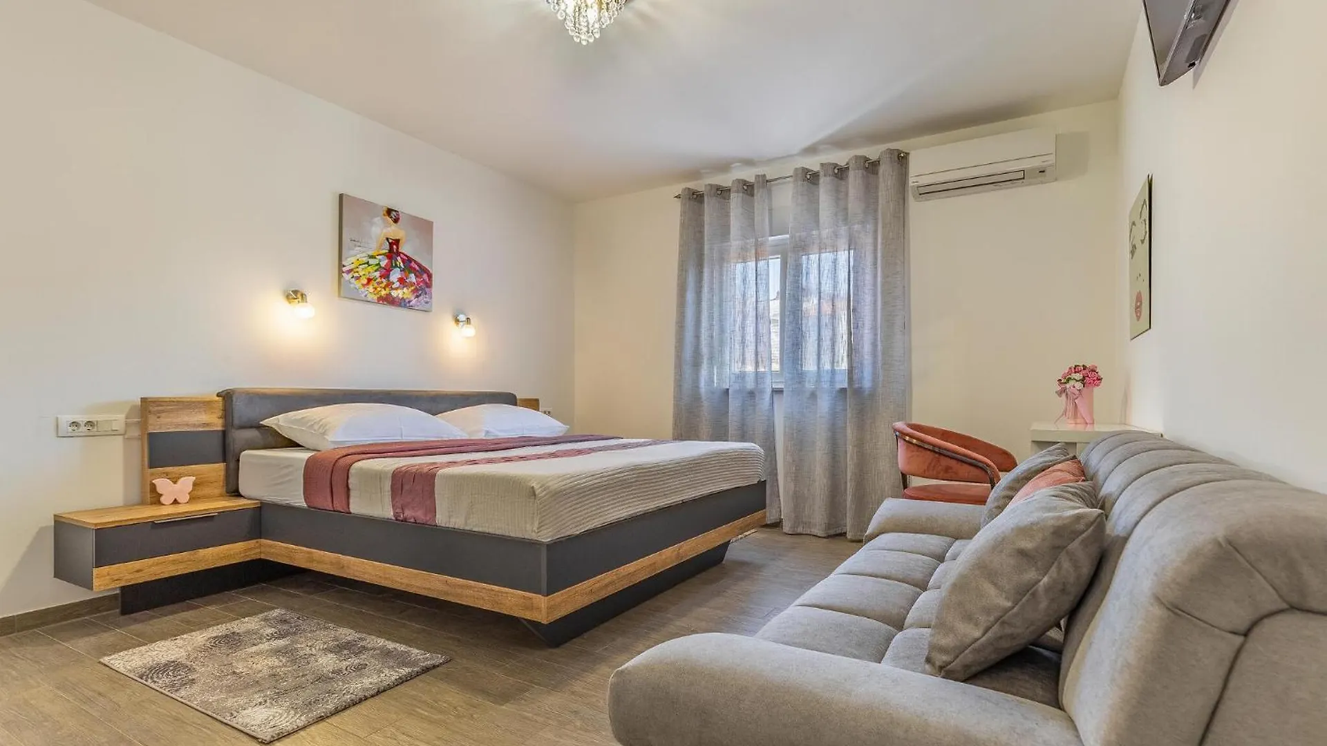 Tatil Evi Cozy Home In Skatari With Outdoor Swimming Pool Pula