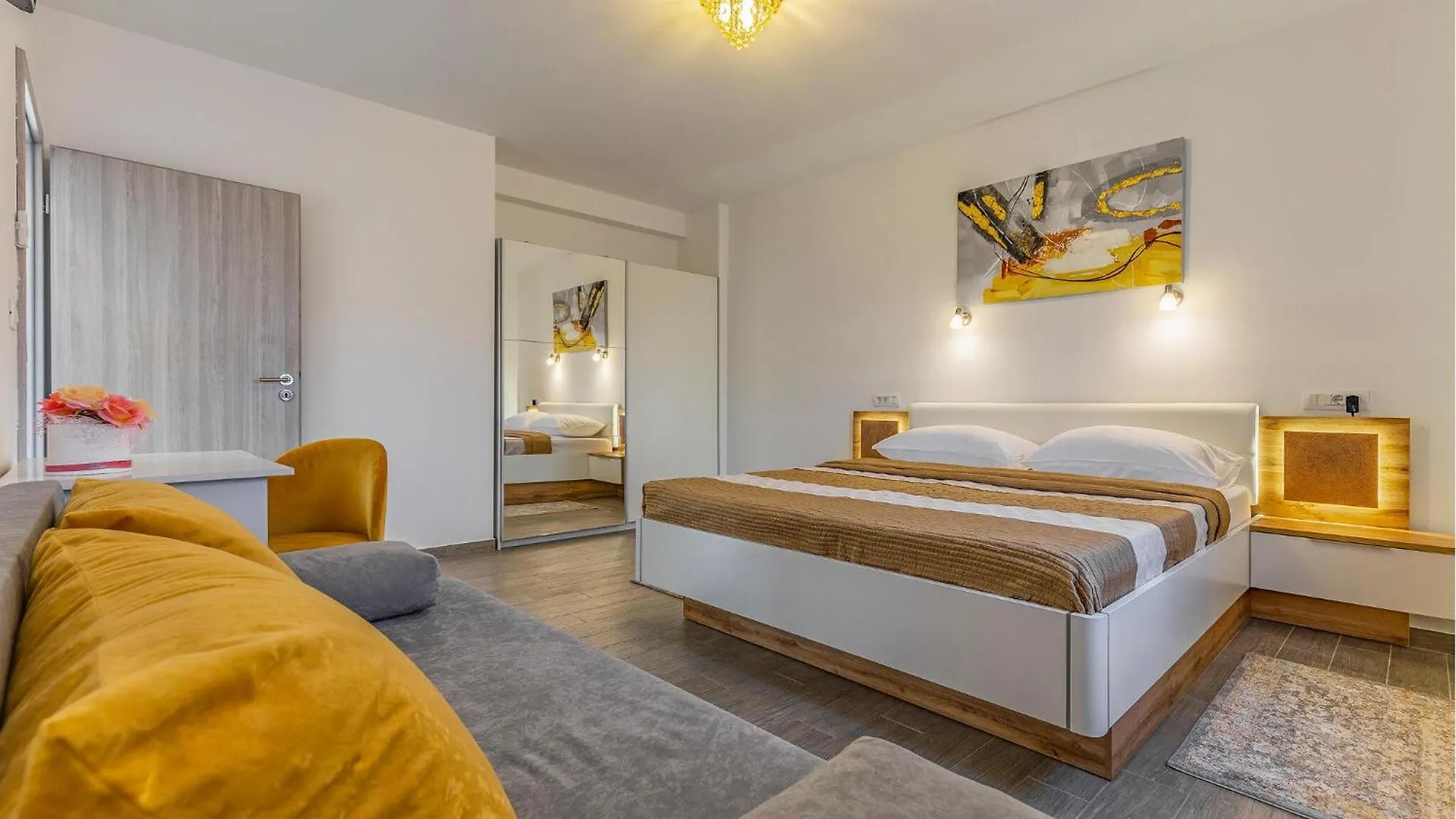 Tatil Evi Cozy Home In Skatari With Outdoor Swimming Pool Pula Hırvatistan