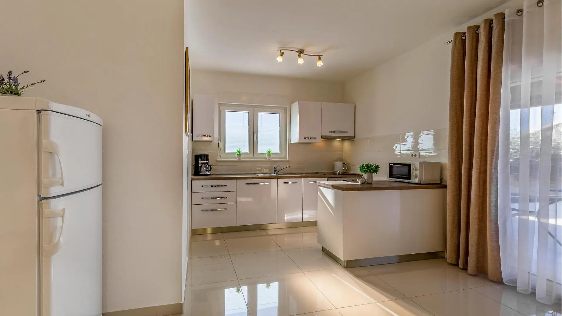 Cozy Home In Skatari With Outdoor Swimming Pool Pula 0*,  Hırvatistan